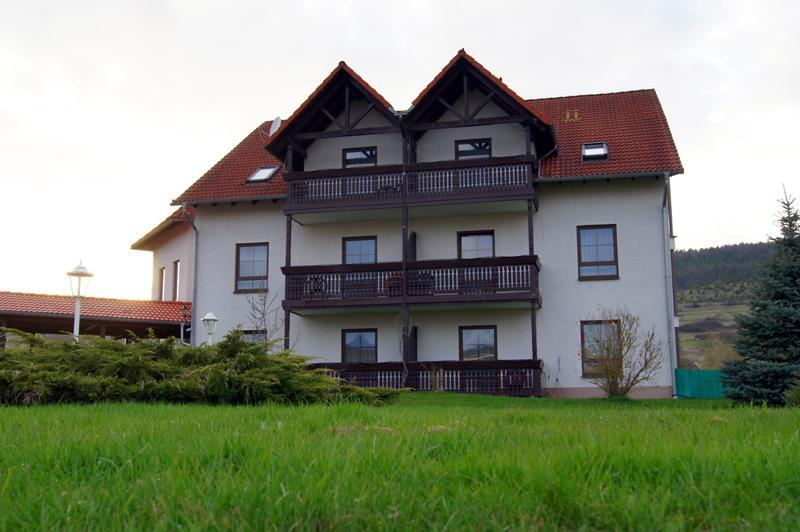 Hotel Fasold Sulzfeld  Экстерьер фото