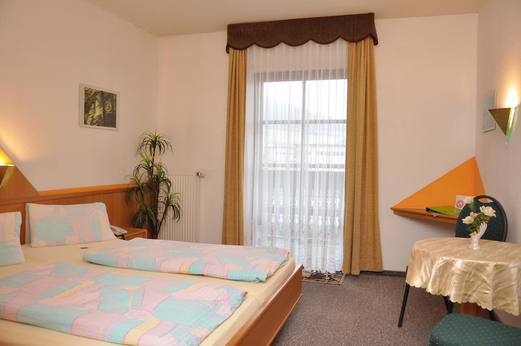 Hotel Fasold Sulzfeld  Номер фото