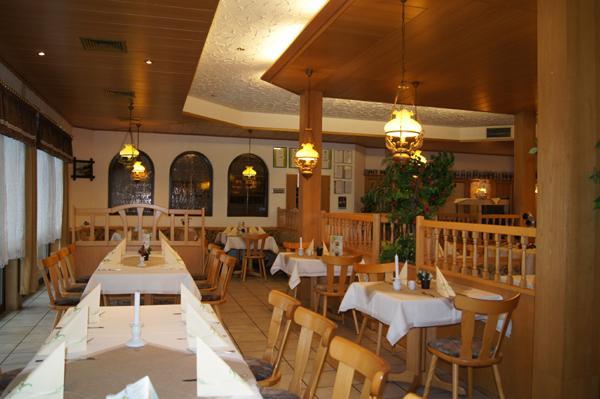 Hotel Fasold Sulzfeld  Экстерьер фото