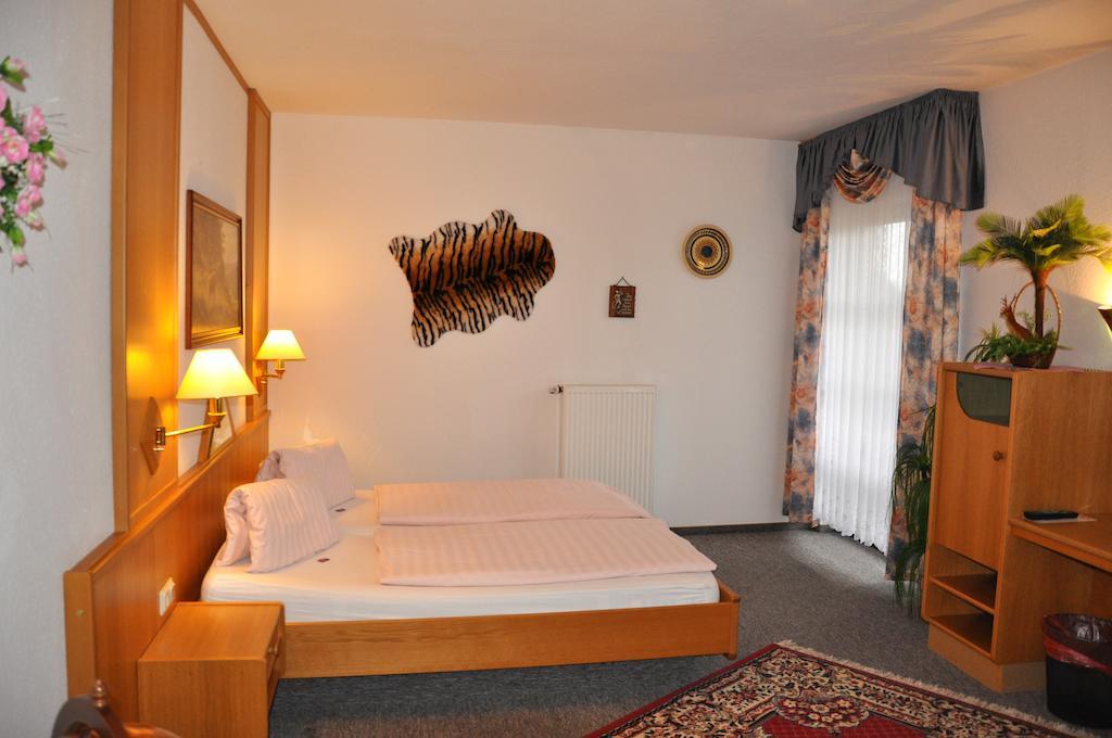 Hotel Fasold Sulzfeld  Номер фото